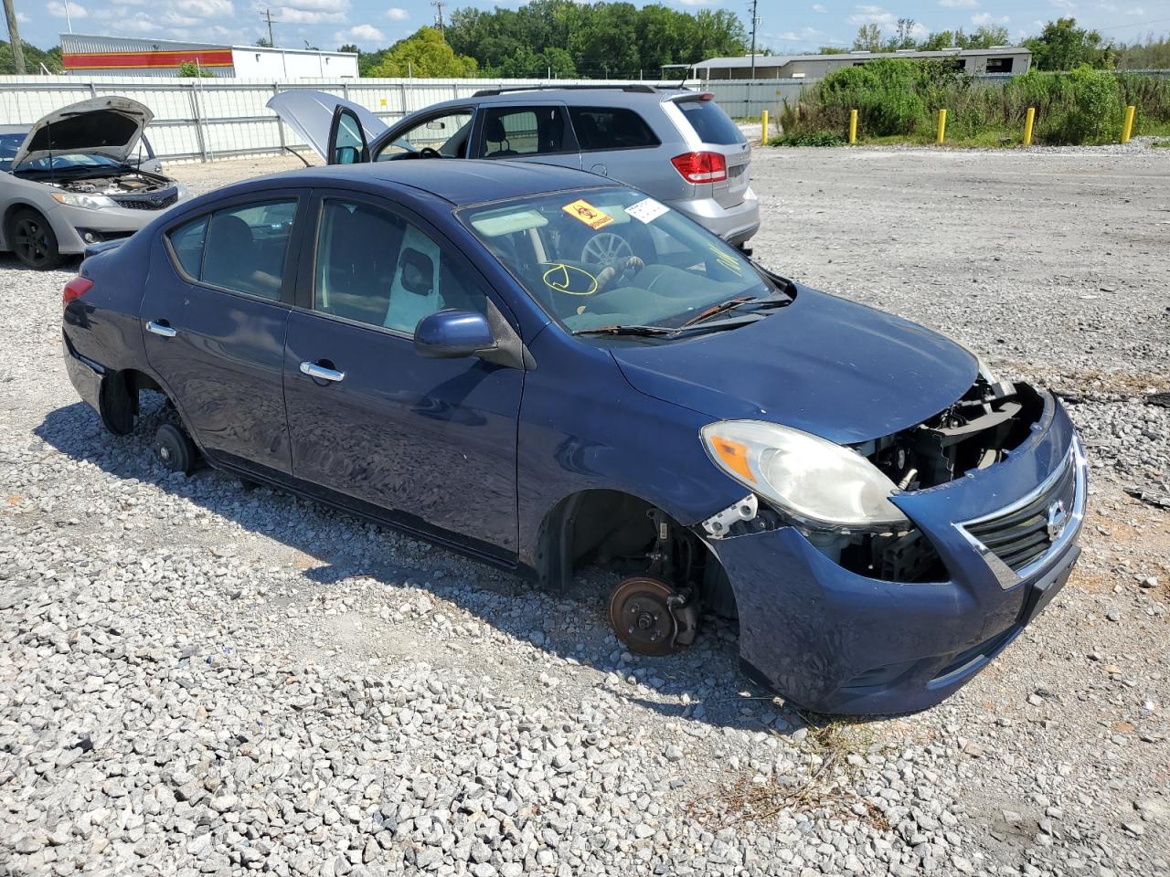 3N1CN7AP9DL****** Salvage and Wrecked 2013 Nissan Versa in Alabama State