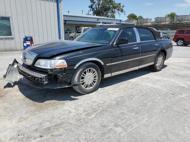 2007 Lincoln Town Car Signature Limited