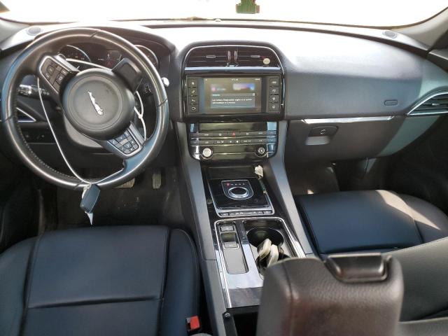 SADCJ2FX0JA276429 Jaguar F-pace Premium