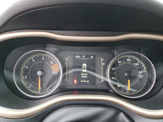 1C4PJLCB0HW539852 Jeep Cherokee Latitude