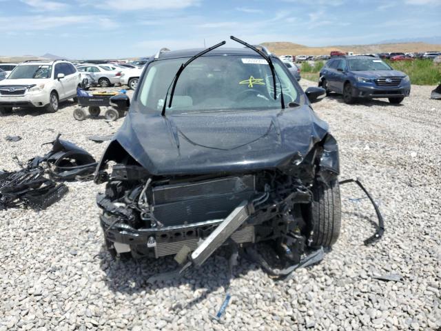 1FMCU9J90HUD85546 Ford Escape Titanium