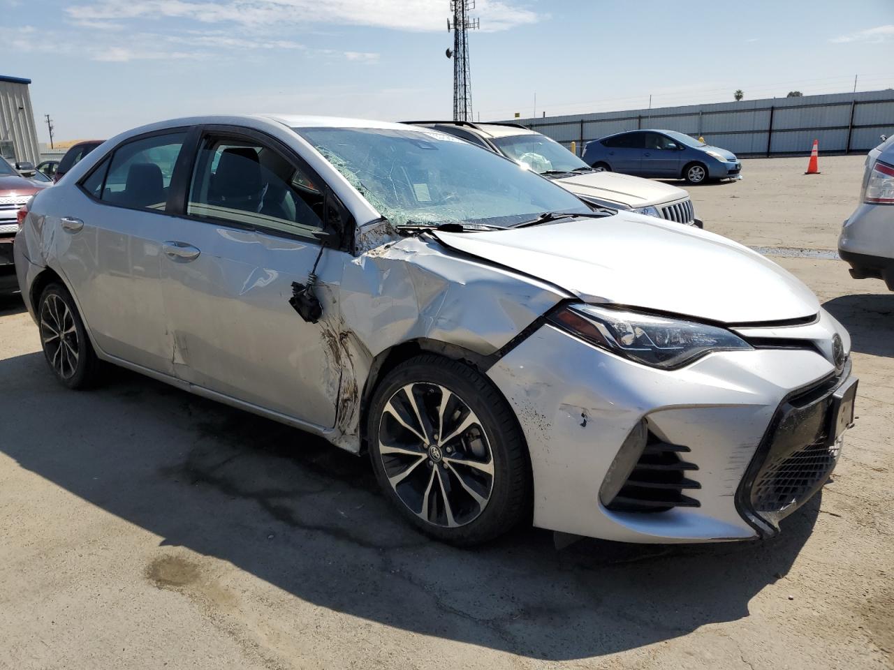 2T1BURHE0JC992925 TOYOTA COROLLA 2018