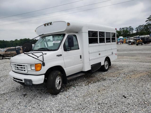 2005 Ford Econoline Cargo Van 