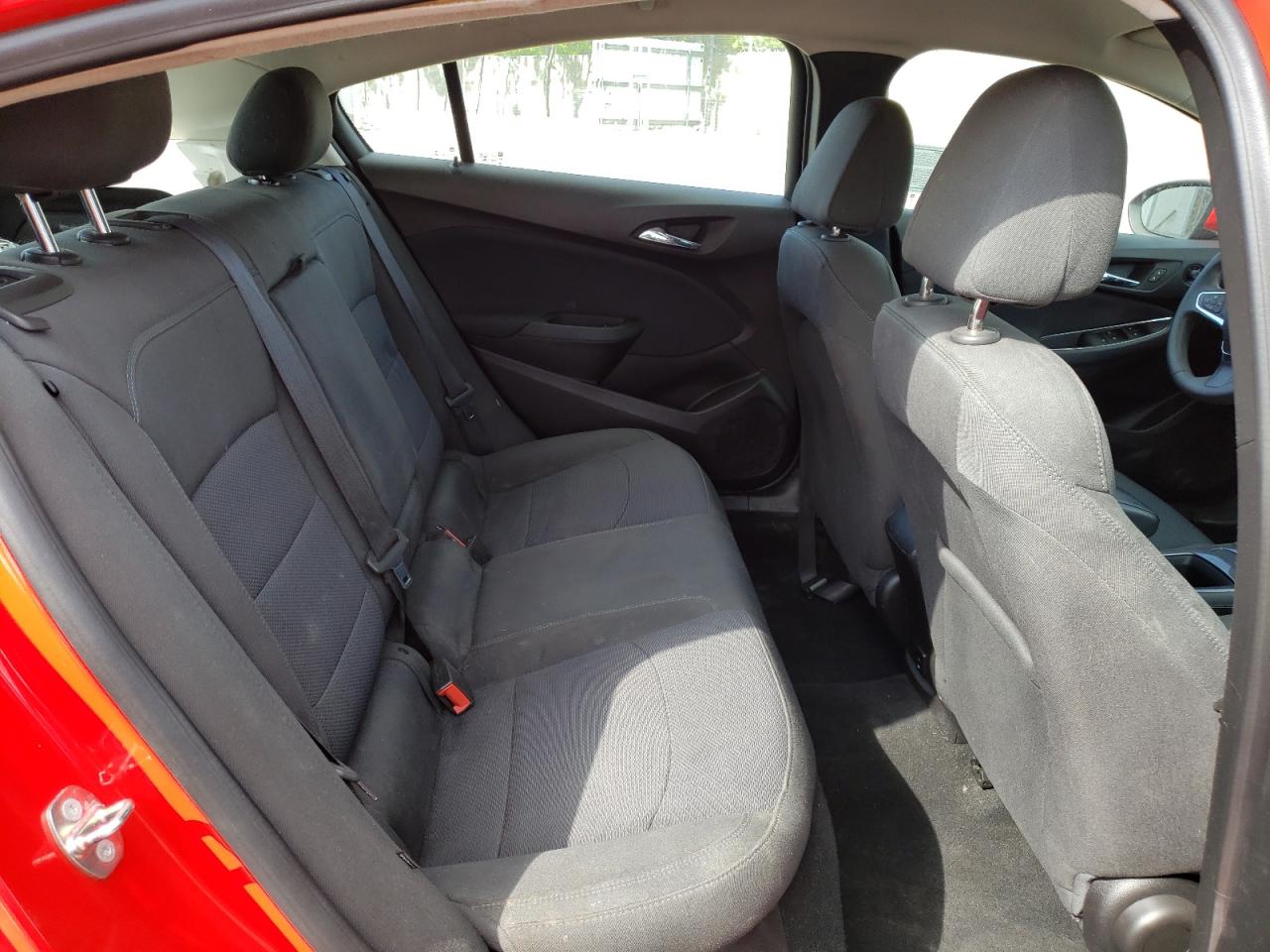 3G1BE6SM1JS584389 CHEVROLET CRUZE 2018