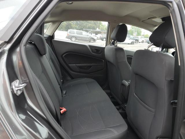 3FADP4BJ4JM104621 Ford FIESTA SE