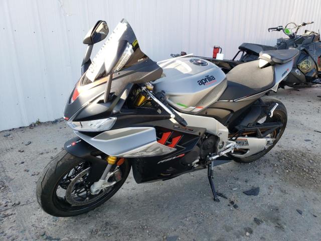 2022 APRILIA RSV4 1100 ZD4KYUA0XNS000353