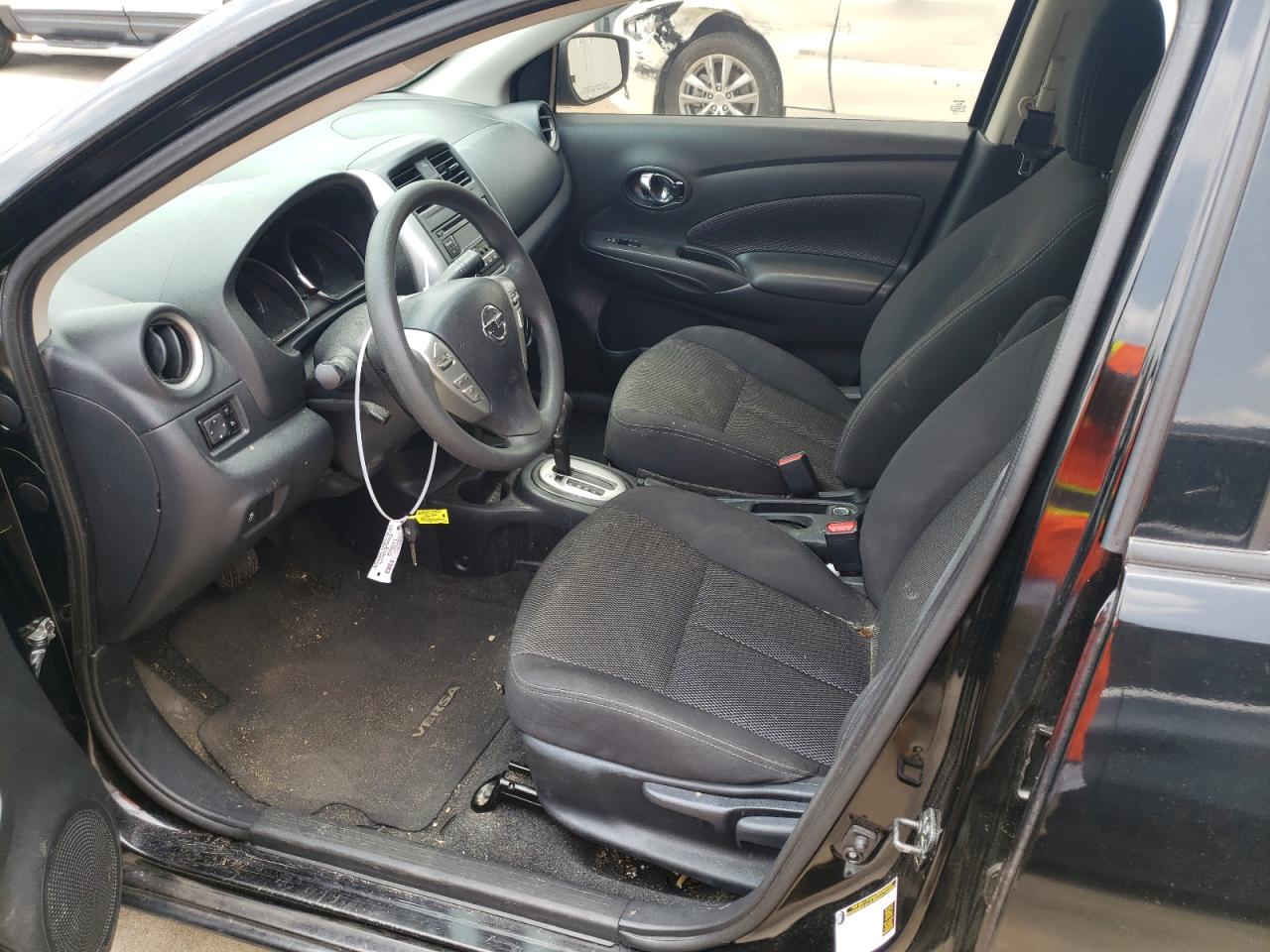 3N1CN7AP5HL821552 NISSAN VERSA 2017