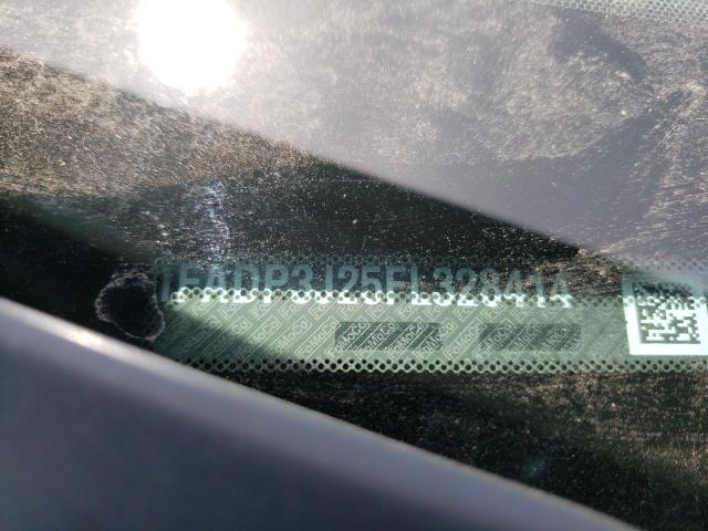 1FADP3J25FL328414 Ford Focus Titanium