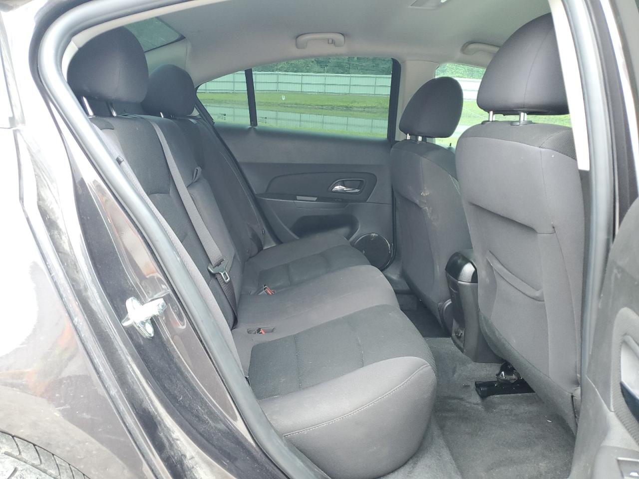 1G1PE5SB7G7175318 CHEVROLET CRUZE 2016