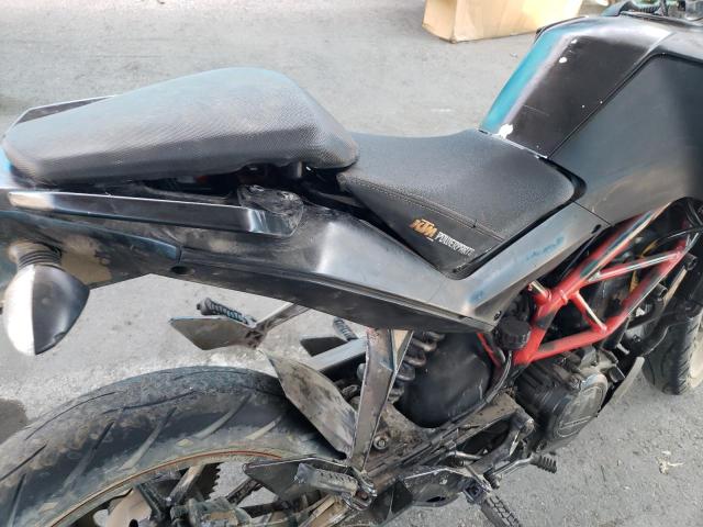 2016 KTM RC 390 MD2JGJ405GC280047