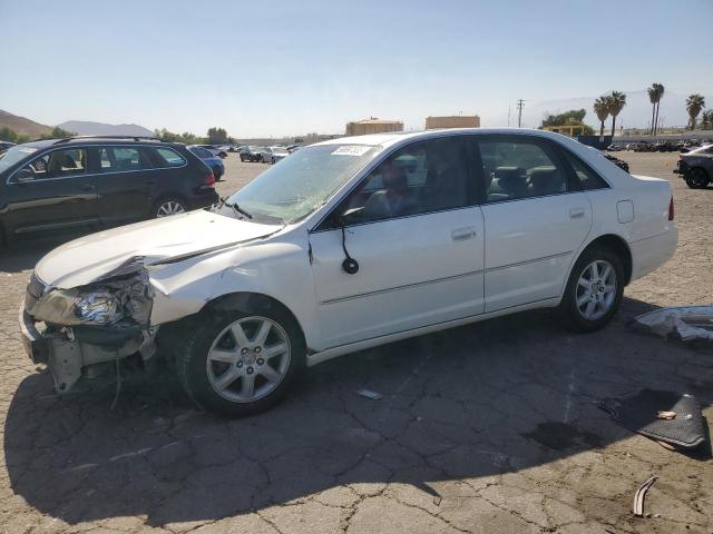 2000 Toyota Avalon XL