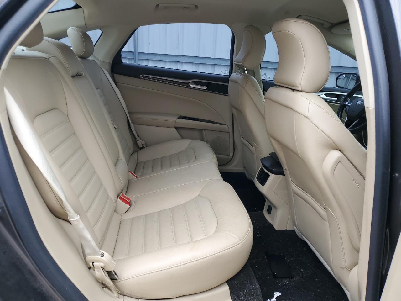 3FA6P0LU7GR285638 FORD FUSION 2016