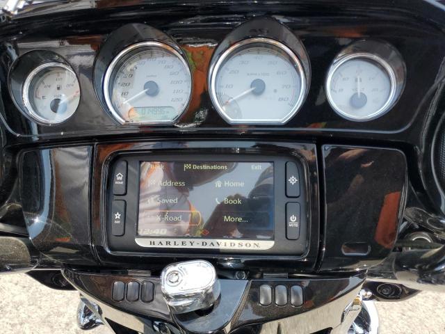 2017 HARLEY-DAVIDSON FLHXS STRE - 1HD1KRC18HB692417