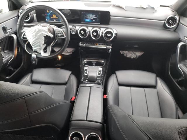 WDD3G4EB2KW022940 Mercedes-Benz A 220