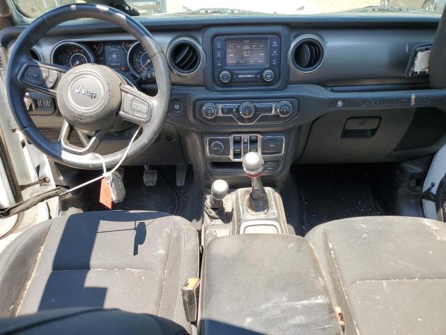 1C4HJXDG0JW134540 Jeep Wrangler Unlimited Sport