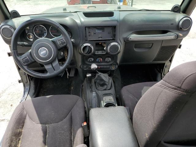 1C4BJWDG4EL203625 Jeep Wrangler Unlimited Sport