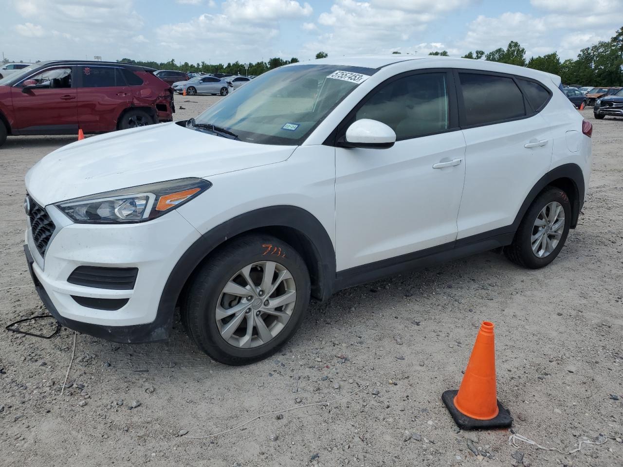 HYUNDAI TUCSON SE