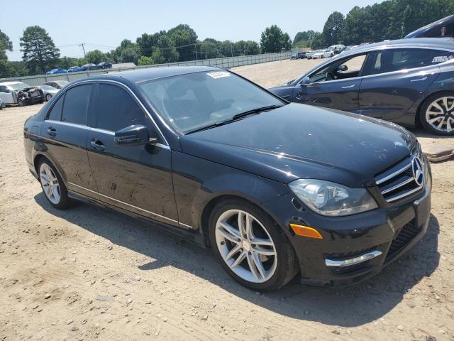 WDDGF4HB1EA967024 2014 MERCEDES-BENZ C-CLASS, photo no. 4