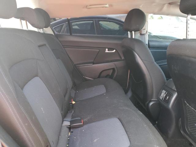 KNDPB3ACXF7760035 KIA Sportage Lx