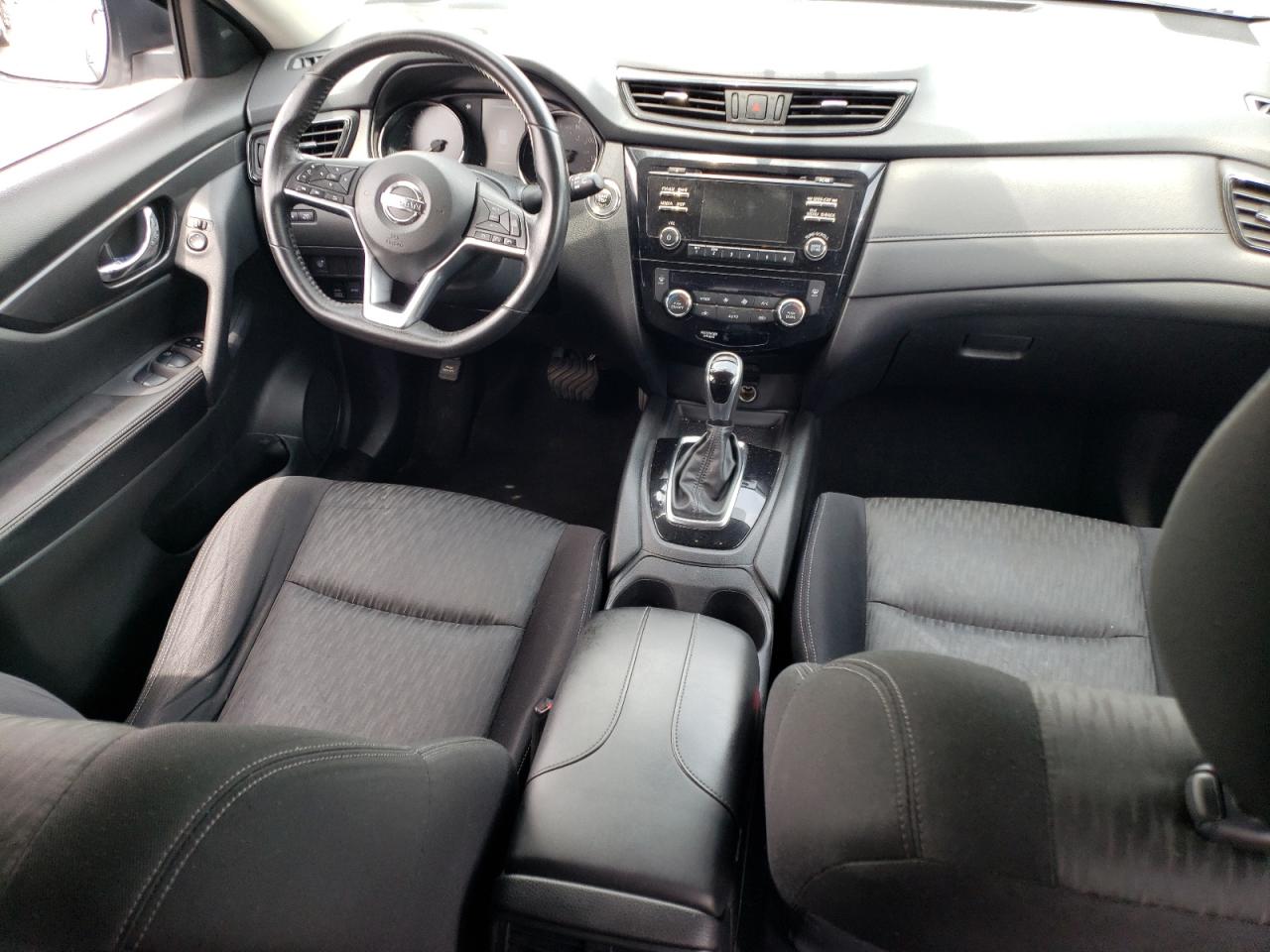 JN8AT2MV2HW272639 NISSAN ROGUE 2017