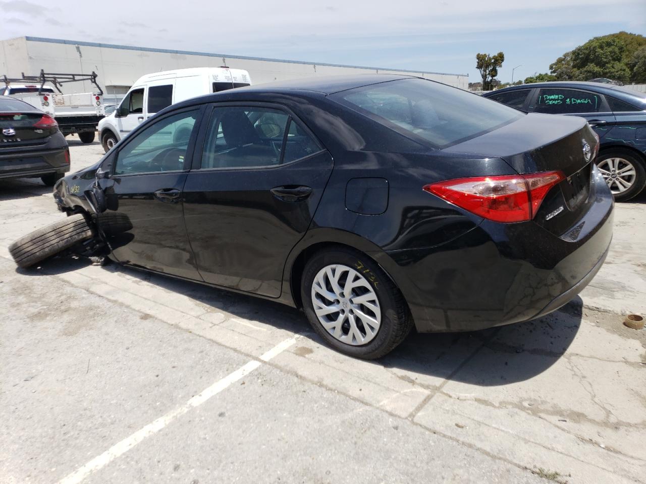 5YFBURHE3KP875244 TOYOTA COROLLA 2019
