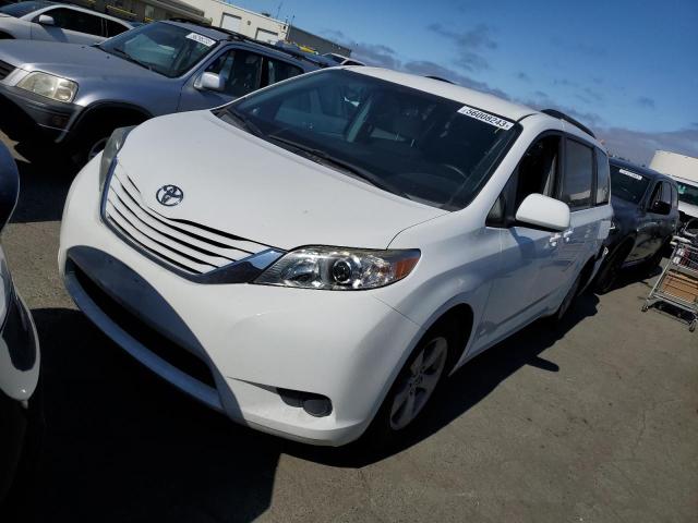 5TDKZ3DC5HS816036 2017 TOYOTA SIENNA, photo no. 1