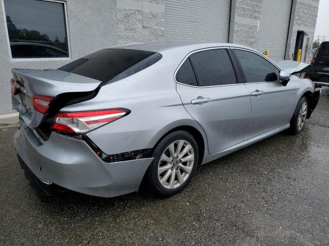 2018 TOYOTA CAMRY 4C 4T1B11HK0JU583743