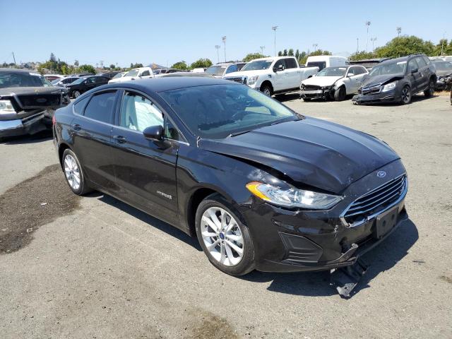 3FA6P0LUXKR188927 Ford FUSION SE