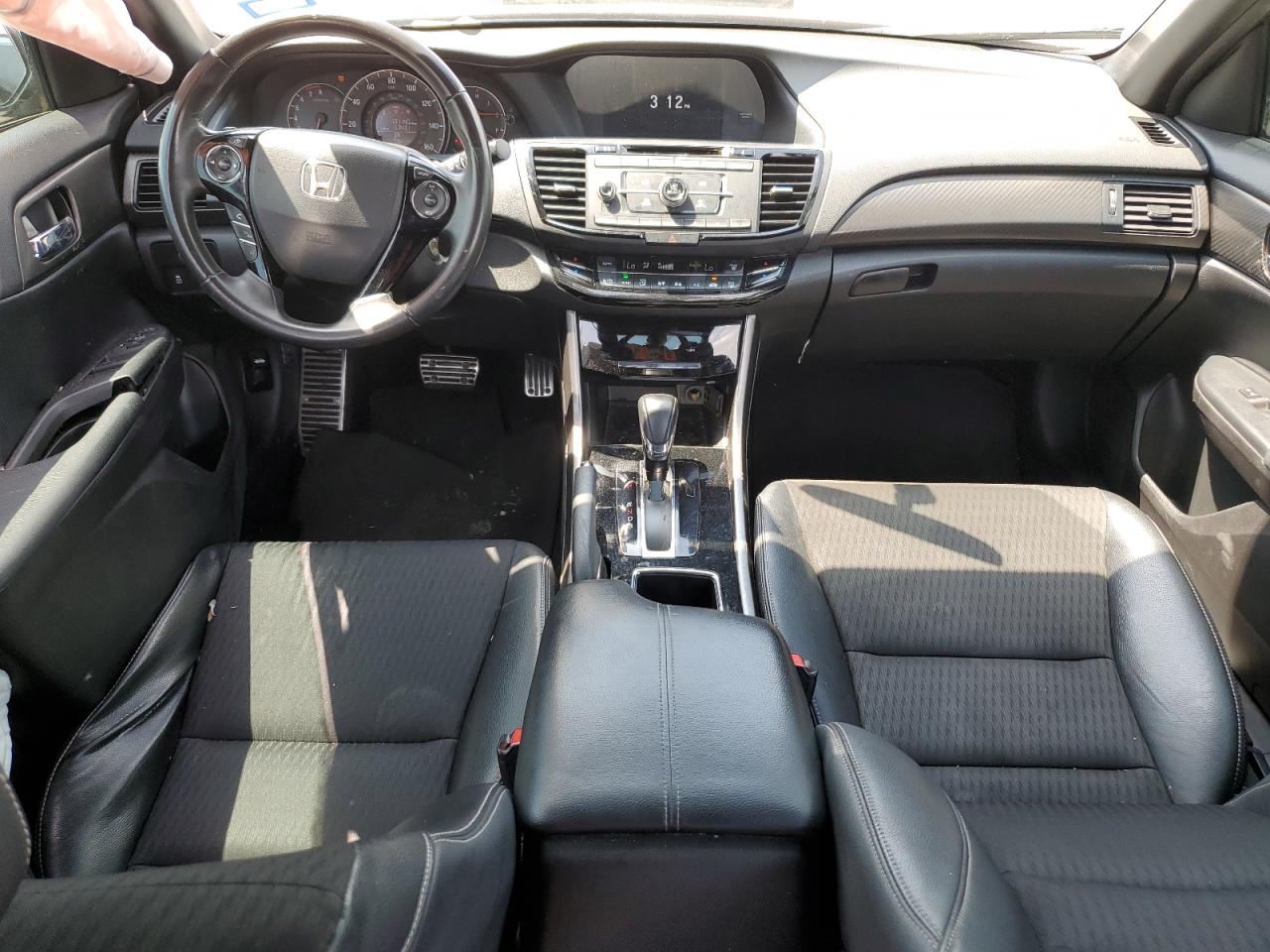 1HGCR2F53HA217163 HONDA ACCORD 2017