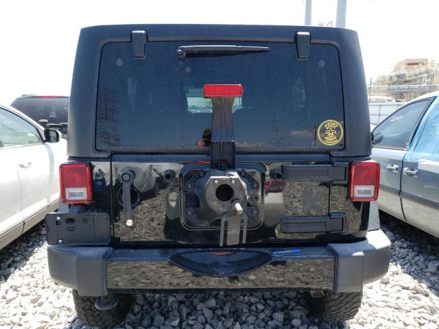 1C4HJWDG9JL818935 Jeep Wrangler Unlimited Sport