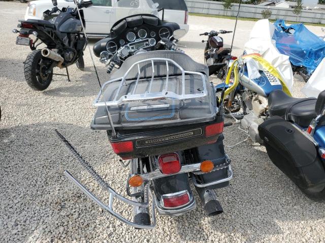 2011 HARLEY-DAVIDSON FLHTCU SHR 1HD1FL417BB620549