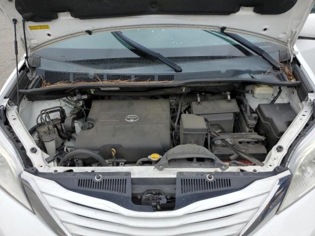5TDKK3DC5GS695754 Toyota SIENNA LE