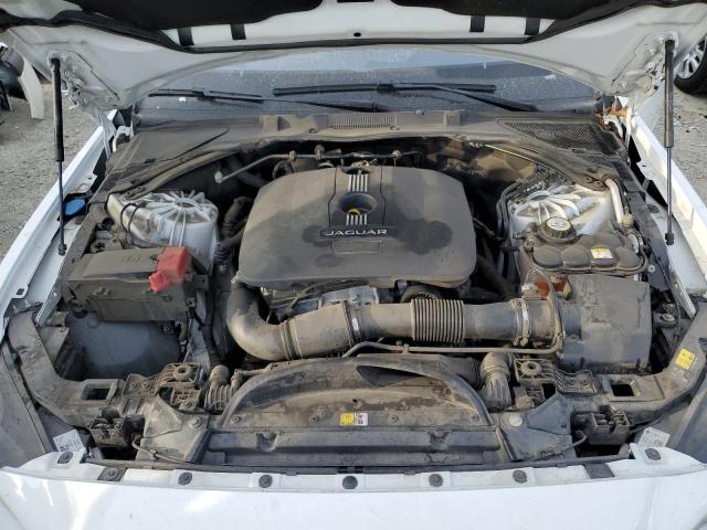 SAJAE4BG5HA962695 Jaguar Xe Prestige