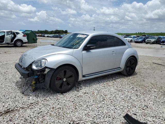 2013 Volkswagen Beetle 