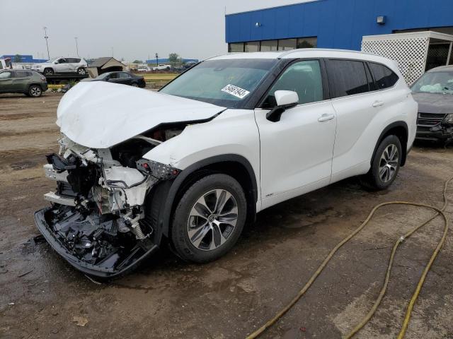 VIN 5TDHBRCH8NS555978 2022 TOYOTA HIGHLANDER no.1