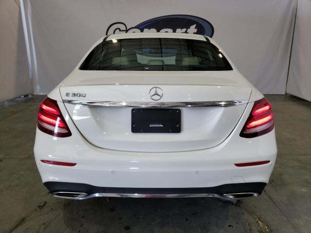 WDDZF4JB2JA458198 Mercedes-Benz E 300