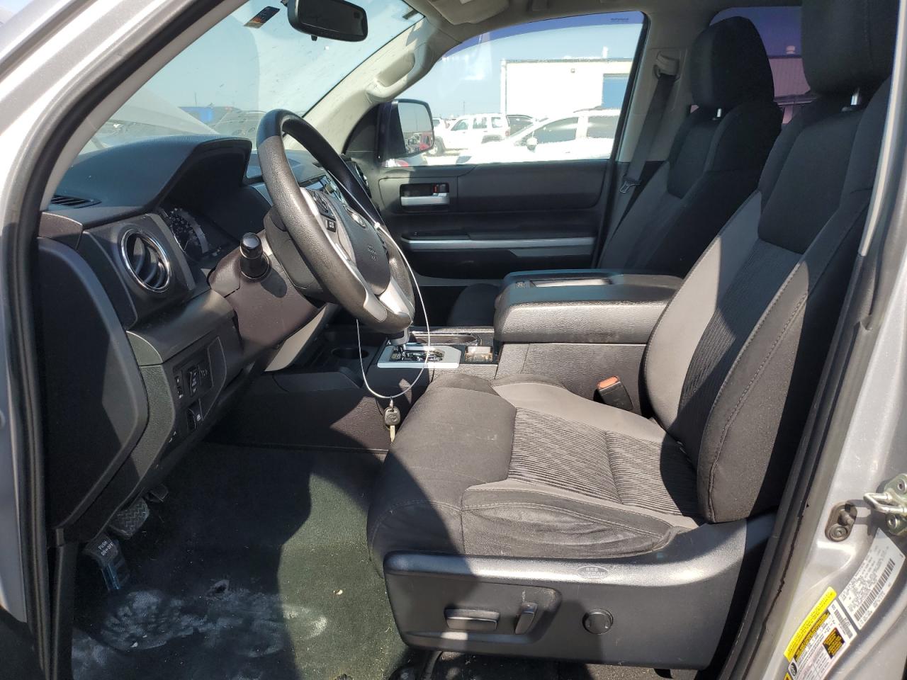 5TFEW5F11GX201876 TOYOTA TUNDRA 2016