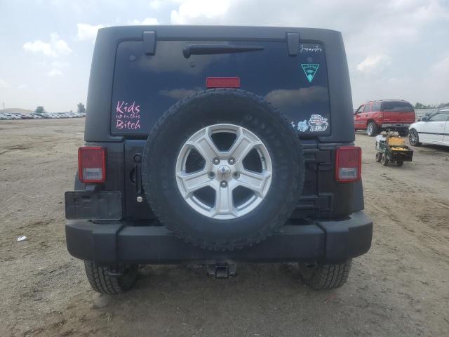 1C4BJWDG8GL347410 Jeep Wrangler Unlimited Sport