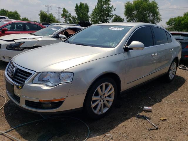 2010 Volkswagen Passat 