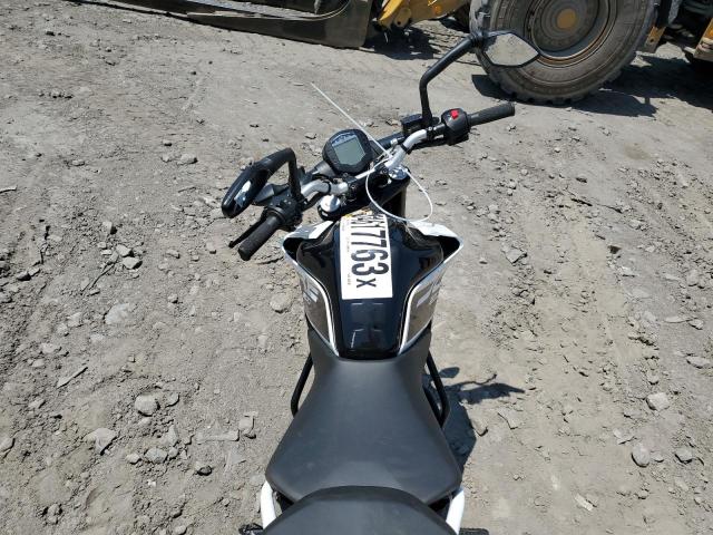 2021 KTM 200 DUKE MD2JPC40XMC032285