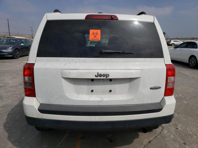 1C4NJPFA9FD264590 Jeep Patriot Latitude