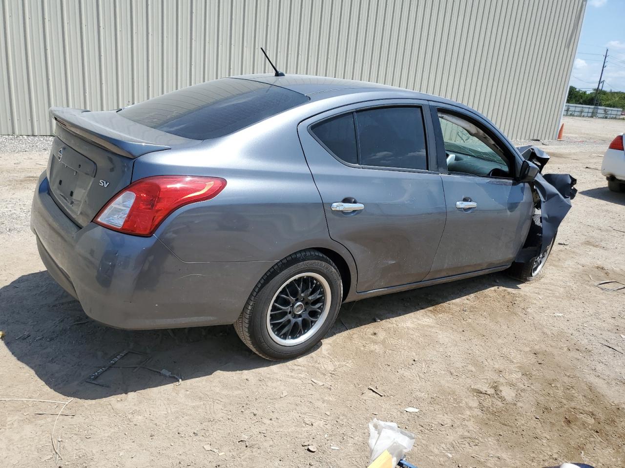 3N1CN7AP7KL863518 Nissan Versa  3