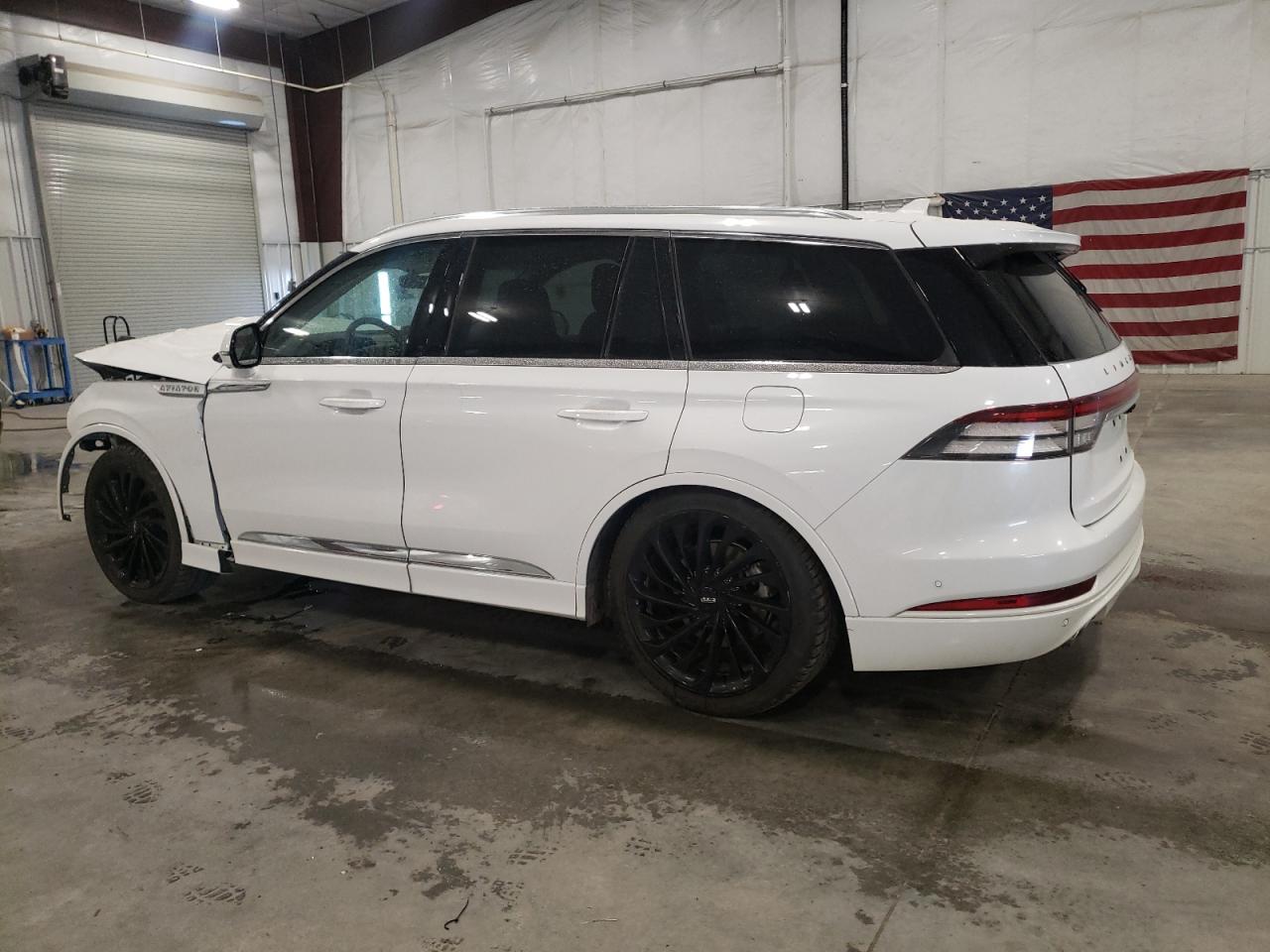 5LM5J7XC9NGL03751 Lincoln Aviator RE 2