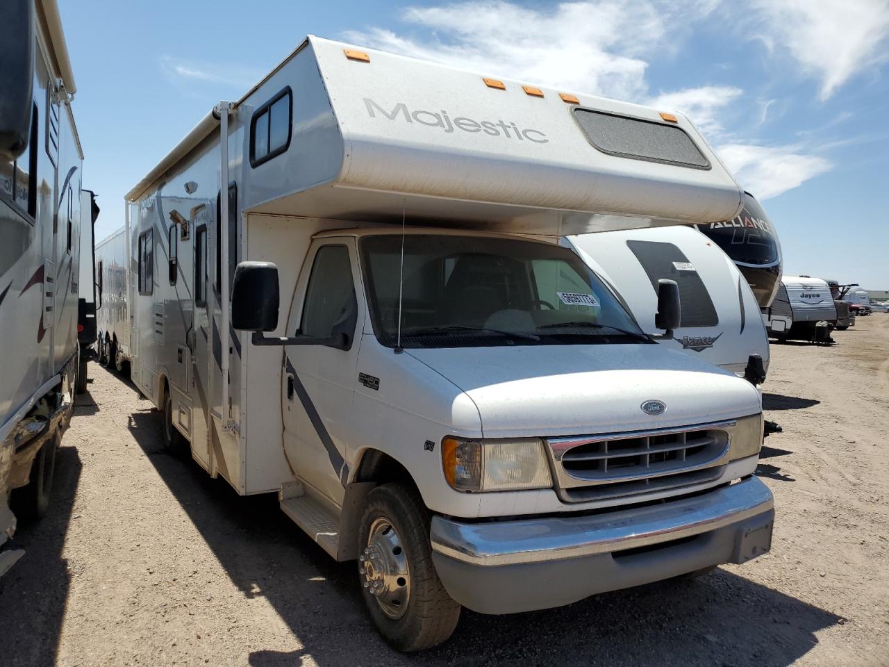 Four Winds 2000 Ford Econoline E450 Super Duty Cutaway Van 2000 de