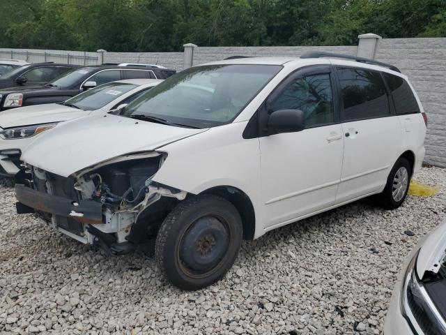 2005 Toyota Sienna CE