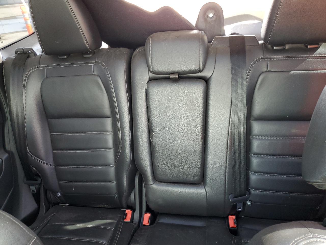 1FMCU0J98HUD49440 FORD ESCAPE 2017