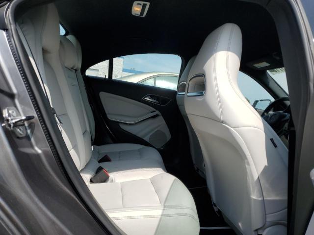 WDDSJ4EB6KN739358 Mercedes-Benz CLA 250