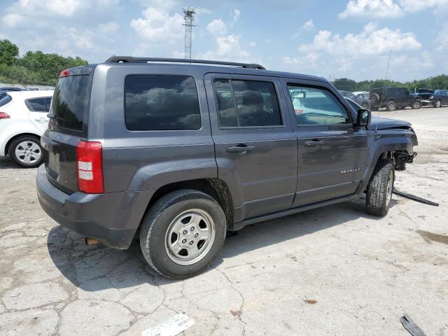 2016 JEEP 3RD AXLE 1C4NJPBA3GD807875