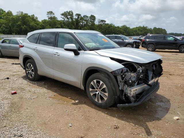 VIN 5TDGZRAH5LS511878 2020 Toyota Highlander, Xle no.4