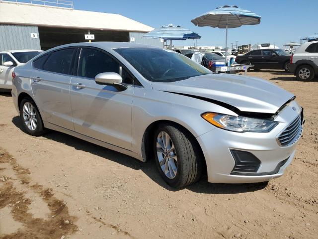 3FA6P0HD8KR108579 Ford FUSION SE